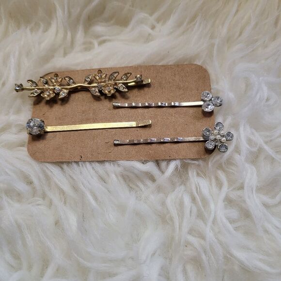 Set of 4 gold & silver rhinestone hair clips - Picture 1 of 2